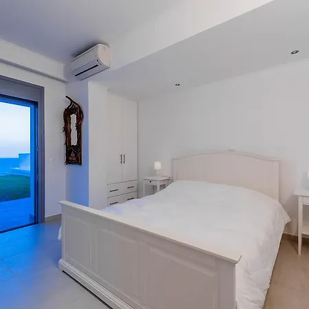 Kalathos Sea View *